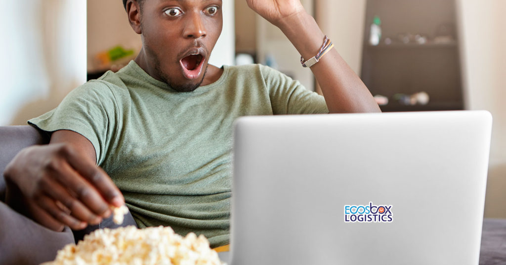 Oferta del Día del Trabajo: TV 65 pulgadas TCL Roku Smart con 45 por ciento de descuento